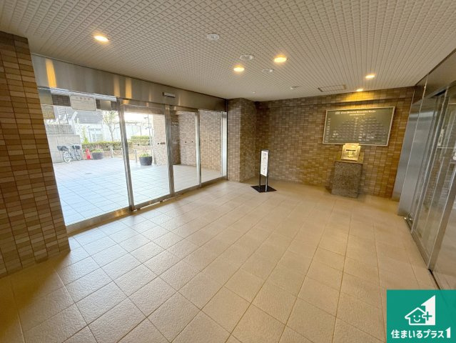 ライオンズマンション上野芝5丁のエントランス|共用部（エントランス）