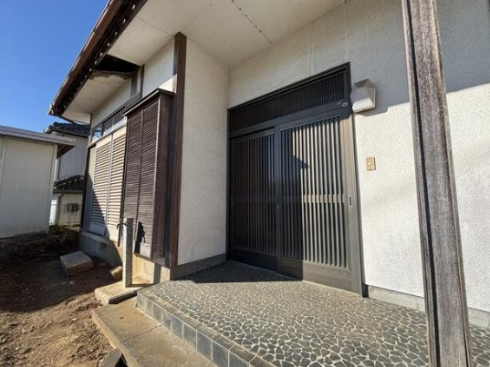 【中古】入間郡越生町如意中古住宅の玄関