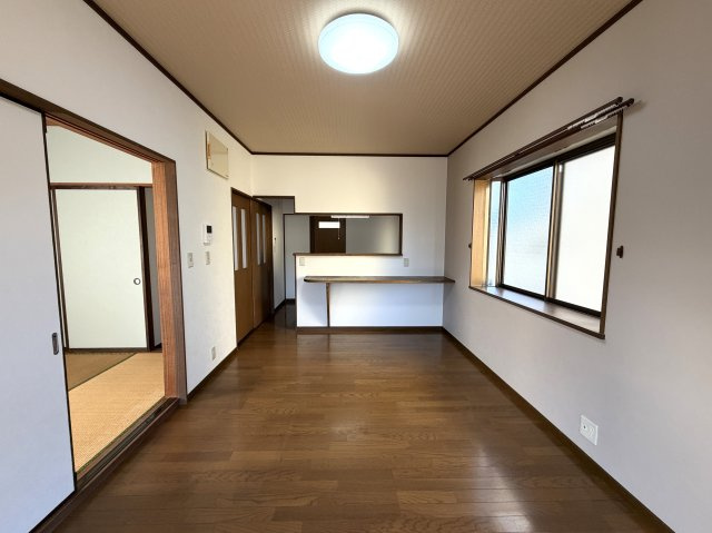 【居間・リビング】 | 森脇貸家（上後藤1）