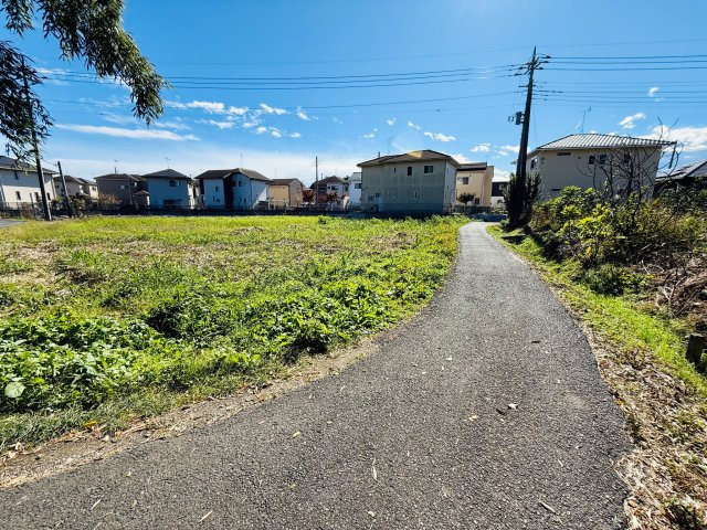 東松山市市ノ川　土地119坪の前面道路含む現地写真|道路