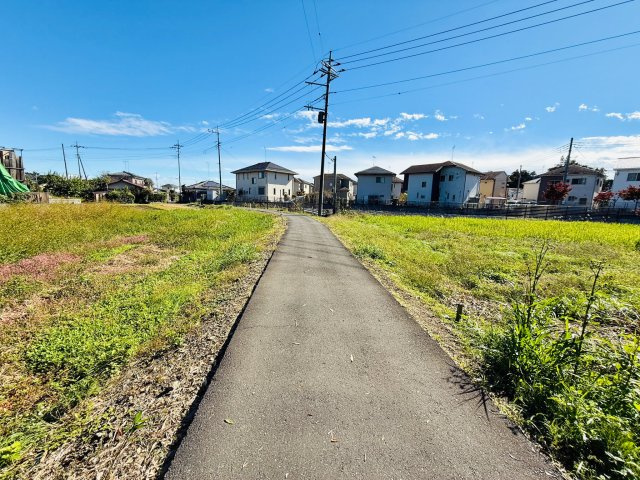 東松山市市ノ川　土地119坪の前面道路含む現地写真|道路