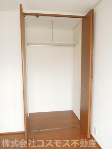 ファミーユＦの収納|別のお部屋の同仕様写真です。
