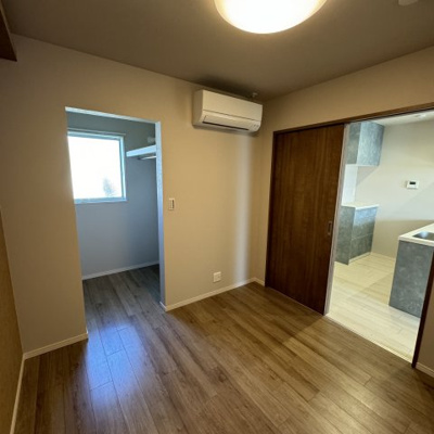 【居間・リビング】 | グッドライフステージ後三条A