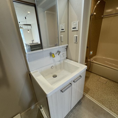 【独立洗面台】 | グッドライフステージ後三条A