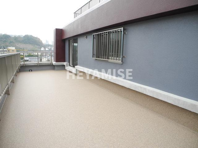 ヴィオラ矢上のバルコニー