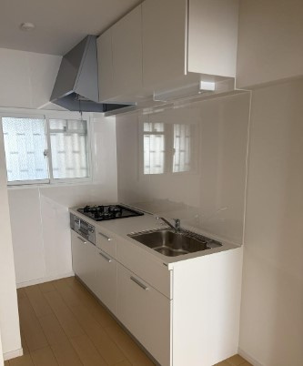 クローバーハイツ森小路3号棟のキッチン