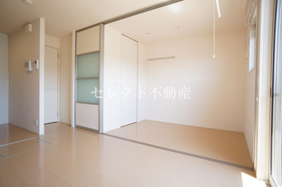 【寝室】 | マイトレーヤ | 【マイトレーヤ】