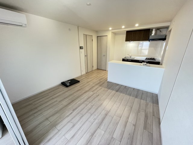 KEIAI RESIDENCE 新柏の居間・リビング