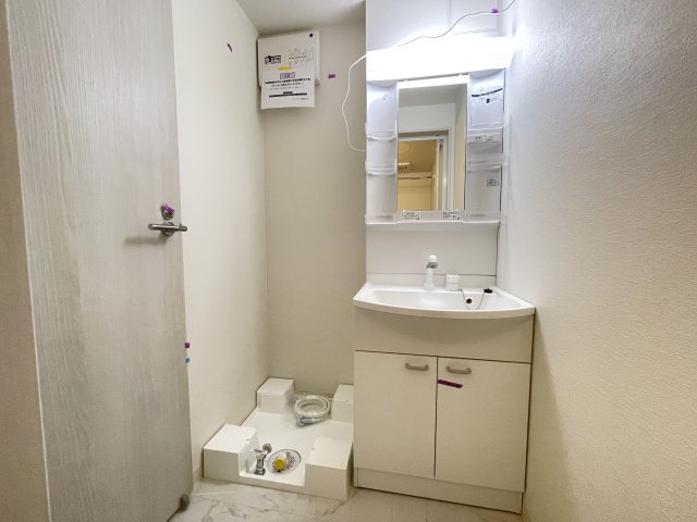 KEIAI RESIDENCE 新柏の独立洗面台