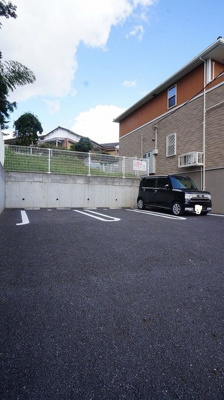 【駐車場】 | エーデルⅡ | 駐車場