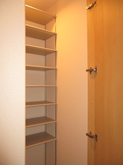 ポム・アールの収納|シューズクローク