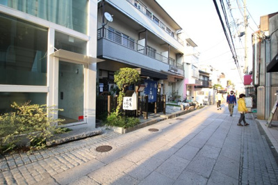 【周辺】 | メープル岡本