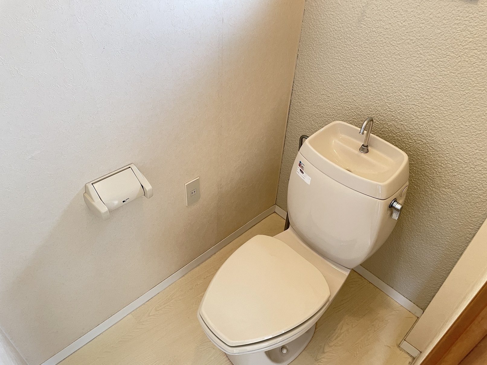 丹波篠山市東岡屋の中古一戸建