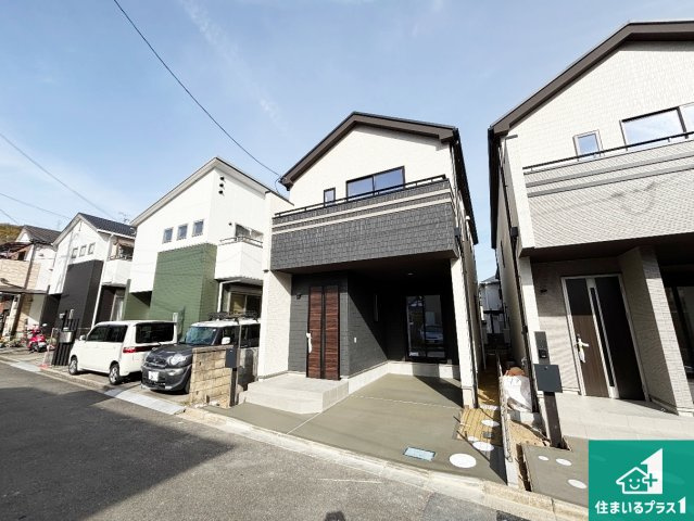三島郡島本町東大寺　全2邸の外観|安心の10年保証！外観を美しく保ち、雨水で汚れを落とします！気になることがありましたら、お気軽にお問い合わせください！