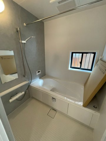 桜木町　新築戸建の浴室