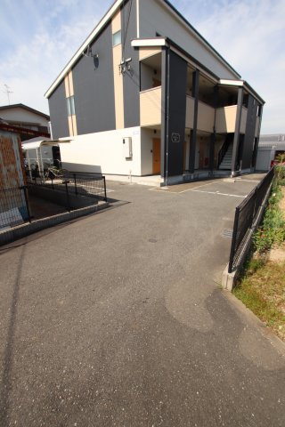 【駐車場】 | ポプラーレ狭山