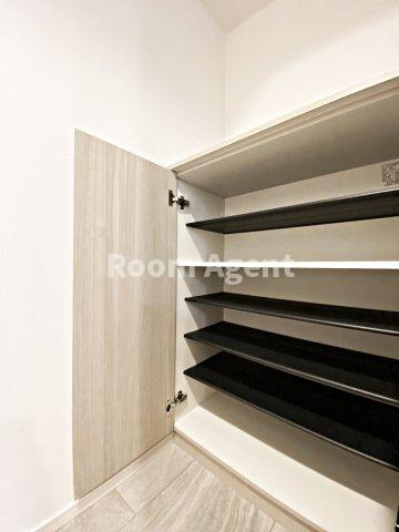 S-RESIDENCE堀田Northの玄関