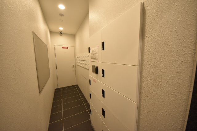 コンフォリア・リヴ谷町九丁目ソルテラス