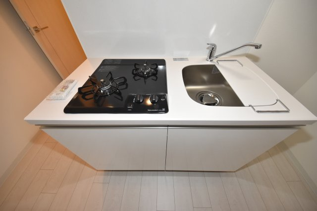 コンフォリア・リヴ谷町九丁目ソルテラスのキッチン