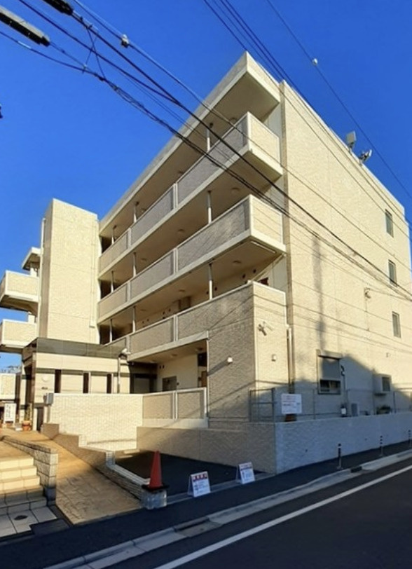 エーヴィッヒカイトの外観