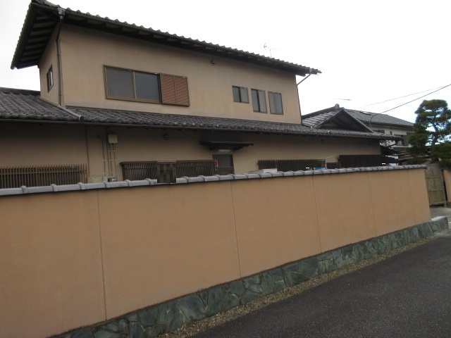 中古戸建　熊谷市新堀155-7（リフォーム住宅）の前面道路含む現地写真