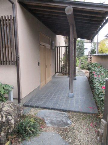 中古戸建　熊谷市新堀155-7（リフォーム住宅）の玄関
