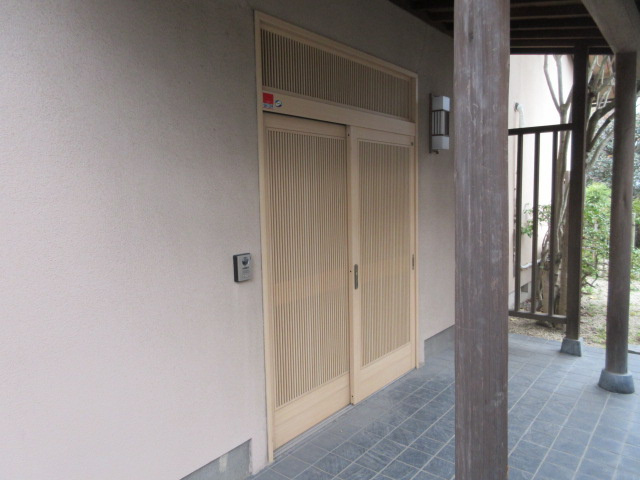 中古戸建　熊谷市新堀155-7（リフォーム住宅）の玄関