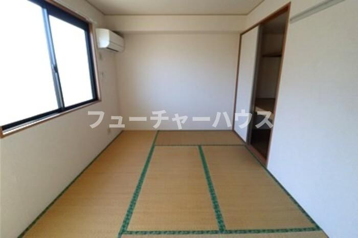 タントミール　Ｂの内装