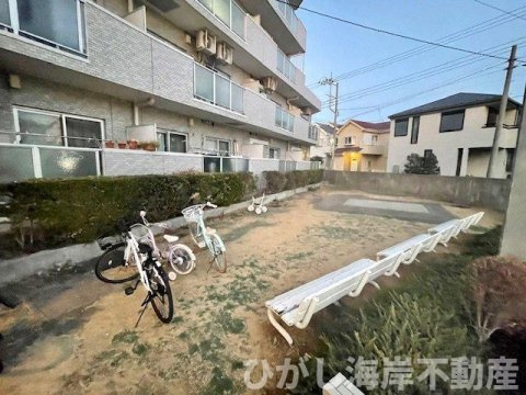 コスモ茅ヶ崎サザンヒルの駐輪場|敷地内駐輪場