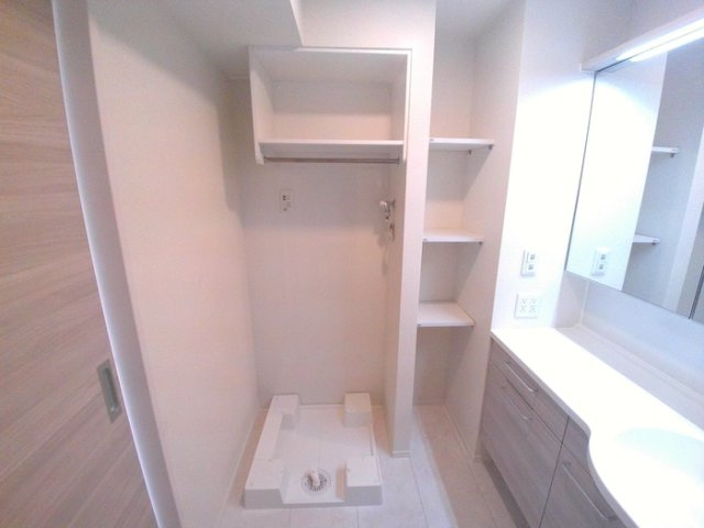 リヴェール東中島の設備|室内洗濯機置き場