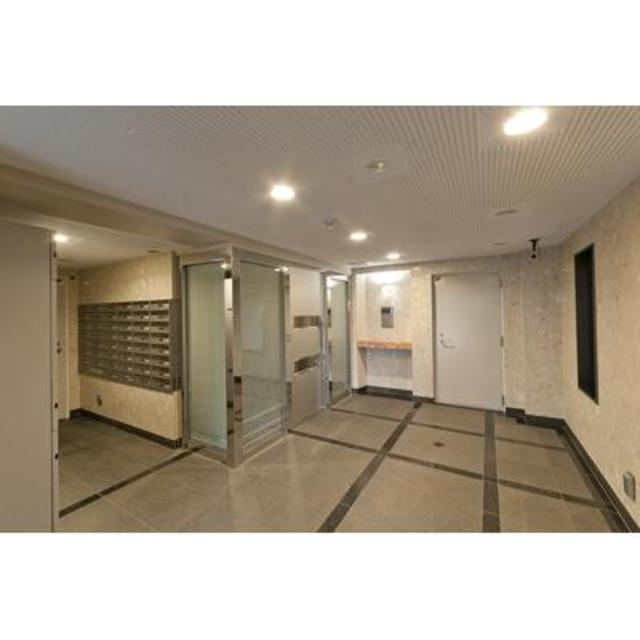 ヴィラコート横浜のエントランス