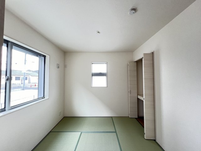 桜井市大豆越７期全5棟の和室|和室4.5帖　押入れ付き