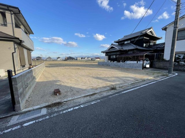 【前面道路含む現地写真】の画像
