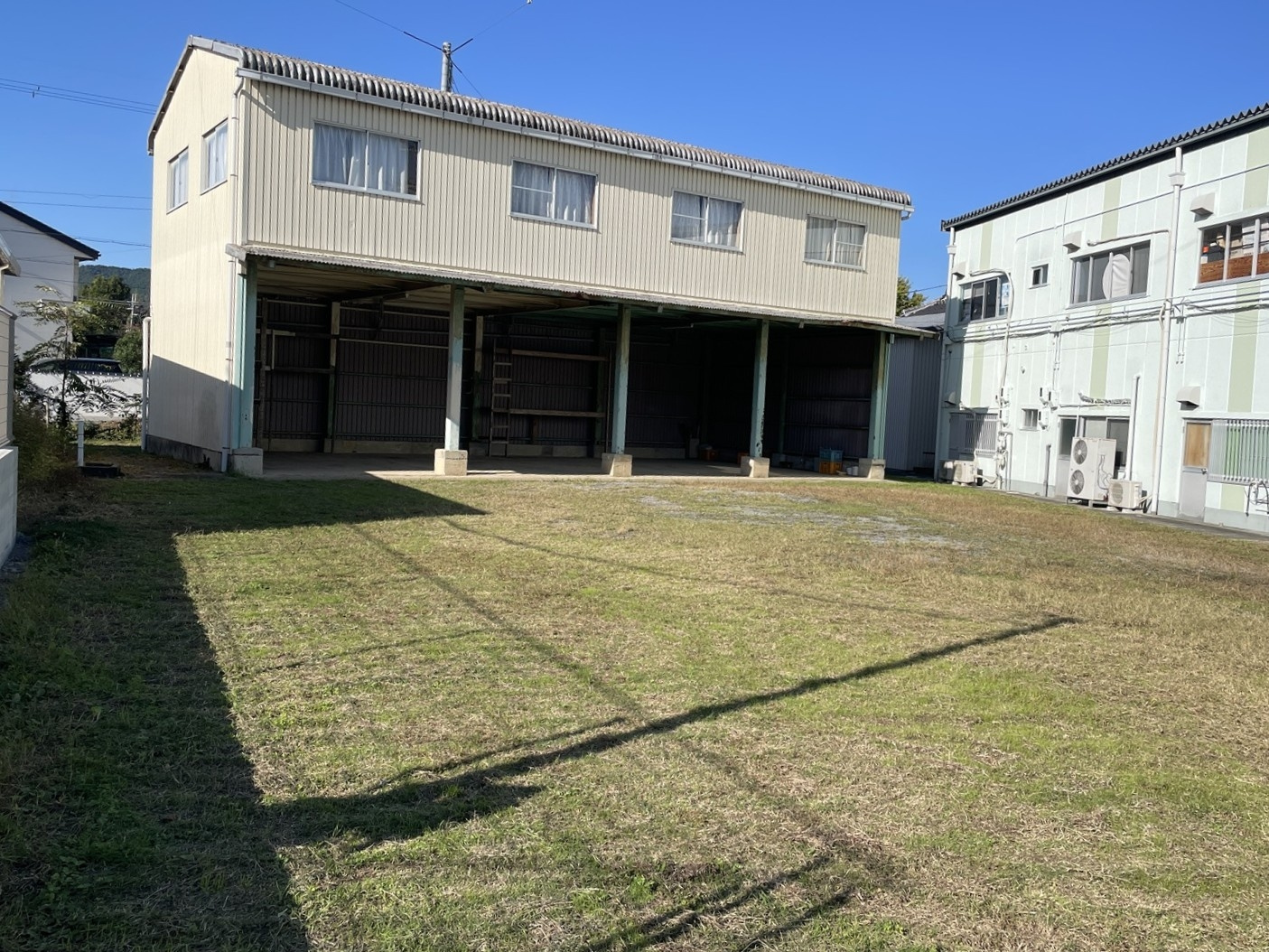 丹波篠山市西新町の倉庫