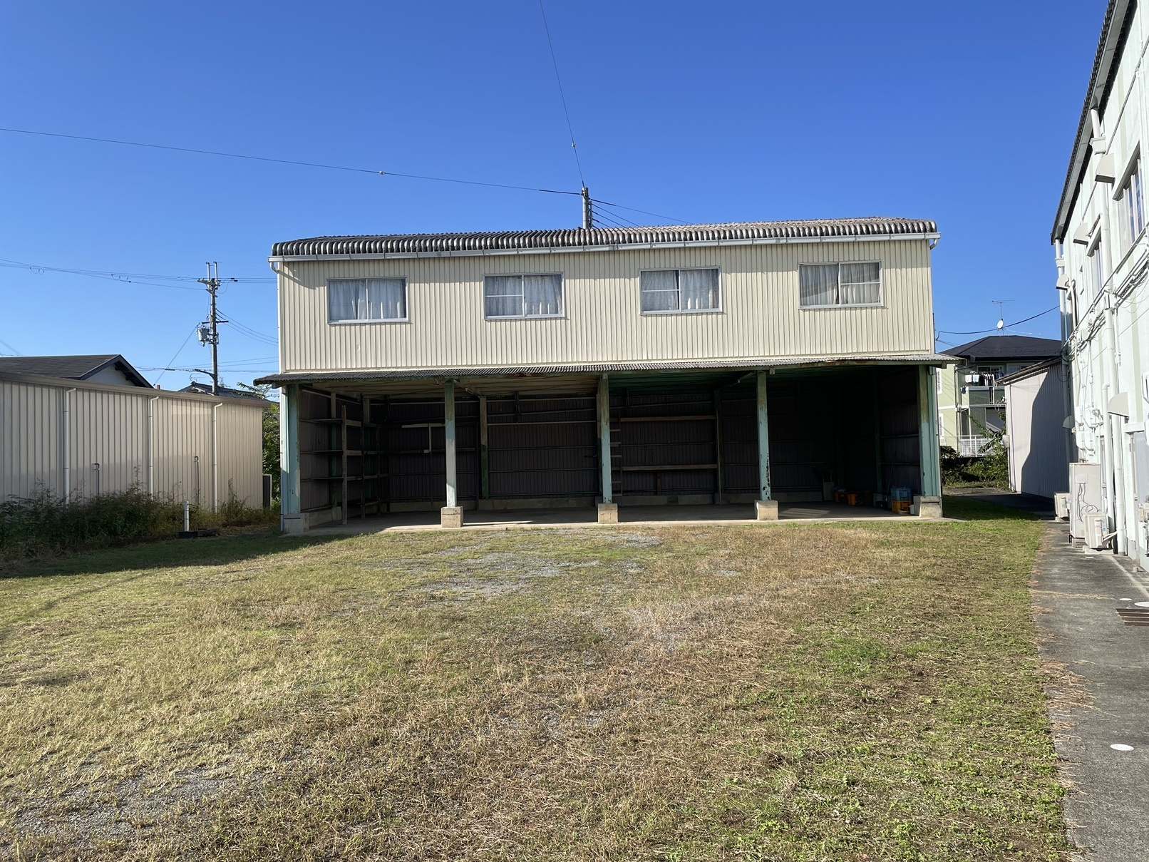 丹波篠山市西新町の倉庫