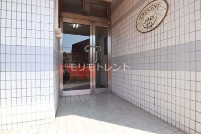 【エントランス】 | クレッセントSI-4 | 建物の内部です