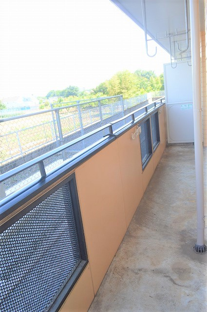 クレール清水のバルコニー|写真は同建物の別部屋を参考に掲載しております。