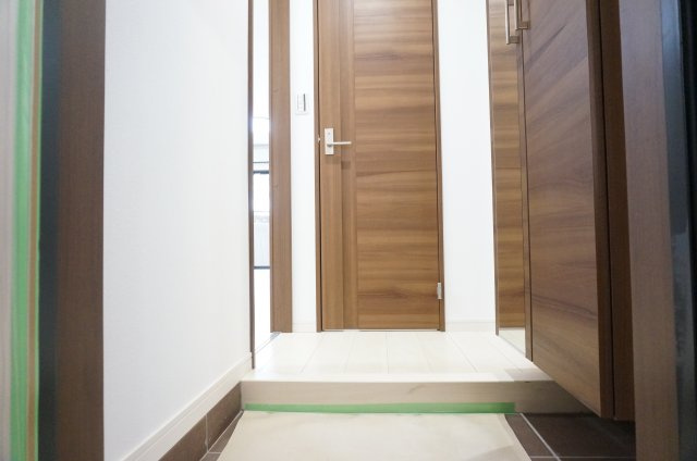 熊本市中央区新大江３丁目の賃貸マンションの玄関