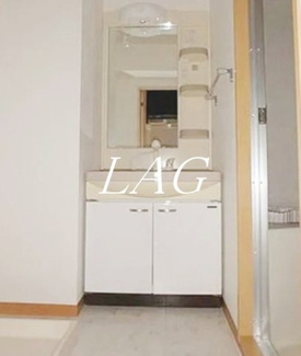 【洗面所】 | オリーブ | 独立洗面台です。