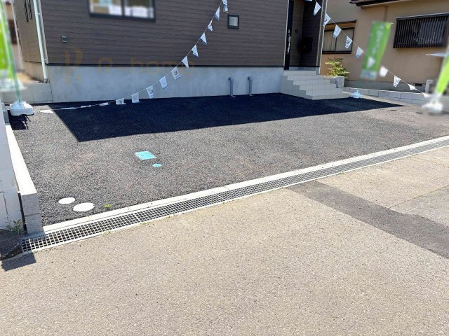 つくば市森の里第7　新築戸建て　1号棟の駐車場|カースペースは2台お停めいただけます♪
