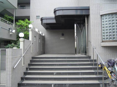 【エントランス】 | ドゥエルＮＫ