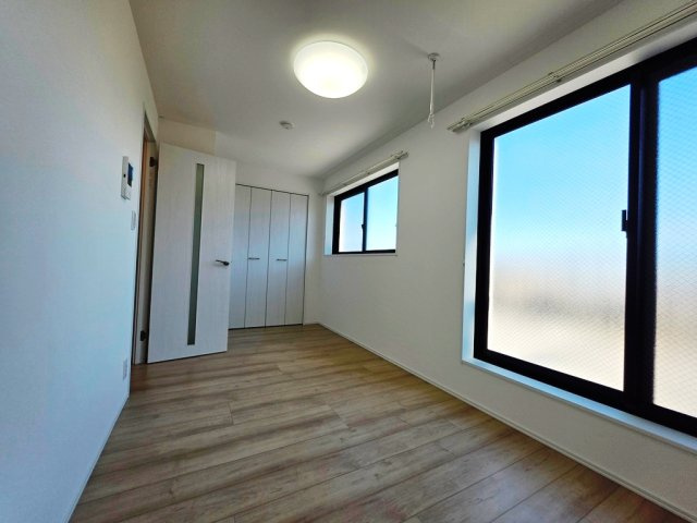 【寝室】 | LiveFlat国分寺 | 洋室