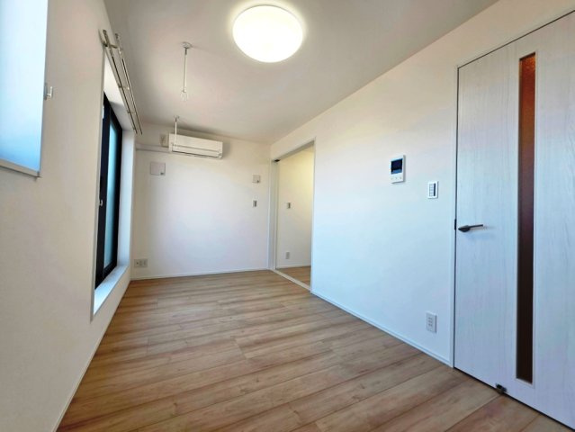 【居間・リビング】 | LiveFlat国分寺 | 洋室