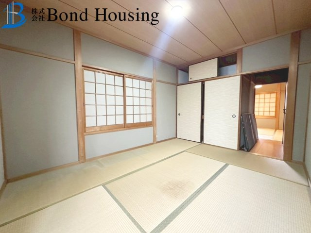 近隣買い物施設充実　朝霧東町2丁目　中古戸建の和室