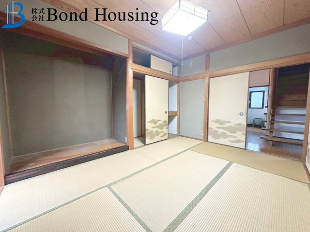 近隣買い物施設充実　朝霧東町2丁目　中古戸建の和室