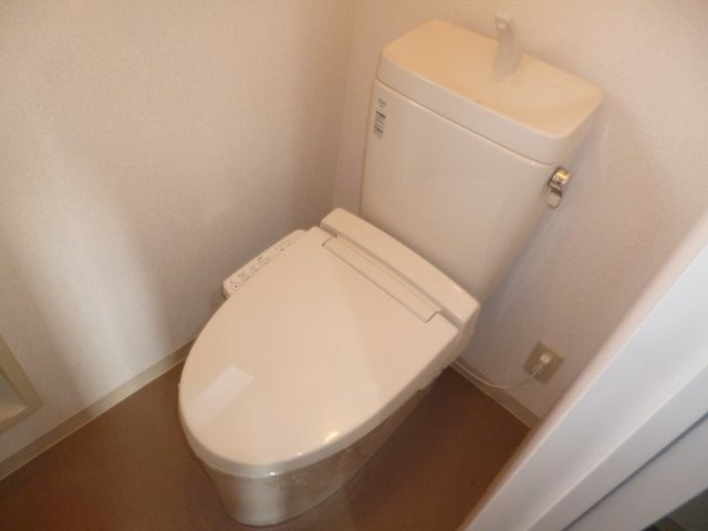 さくらＡのトイレ|ウォシュレット