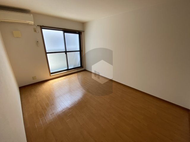 エスティーム1番館の洋室