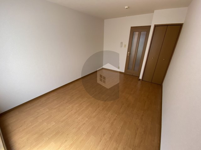 エスティーム1番館の洋室