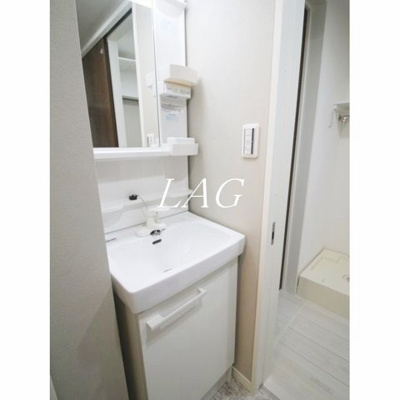 【洗面所】 | エクセラン東立石 | 独立洗面台です。