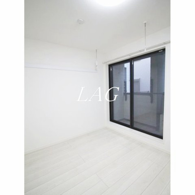 【居間・リビング】 | エクセラン東立石 | 洋室のお部屋です。